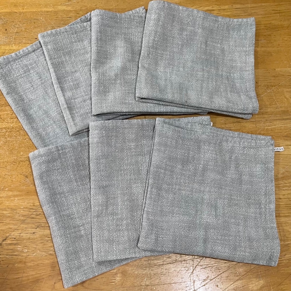 Pottery Barn Grey Woven Cloth Napkins Set of 7 Modern Farmhouse 19x19 Square